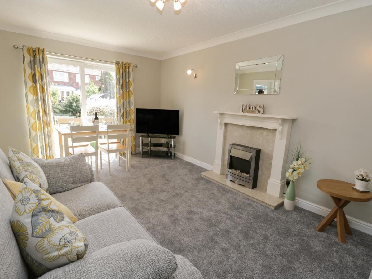 Rose Bungalow Whitby Kültér fotó